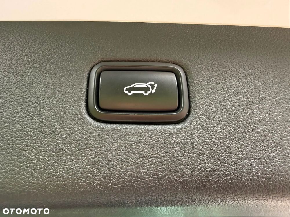 Hyundai Tucson 1.7 CRDI BlueDrive GO Plus 2WD DCT - 19