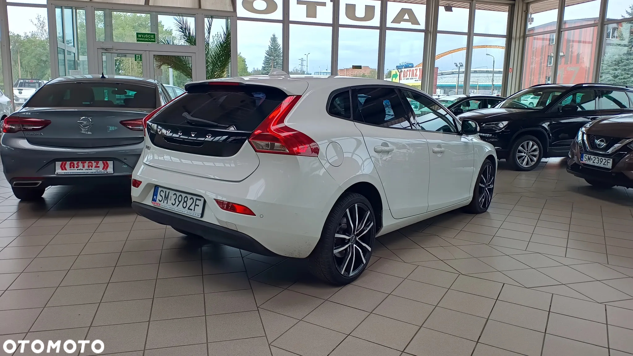 Volvo V40 D2 Drive-E Kinetic - 18