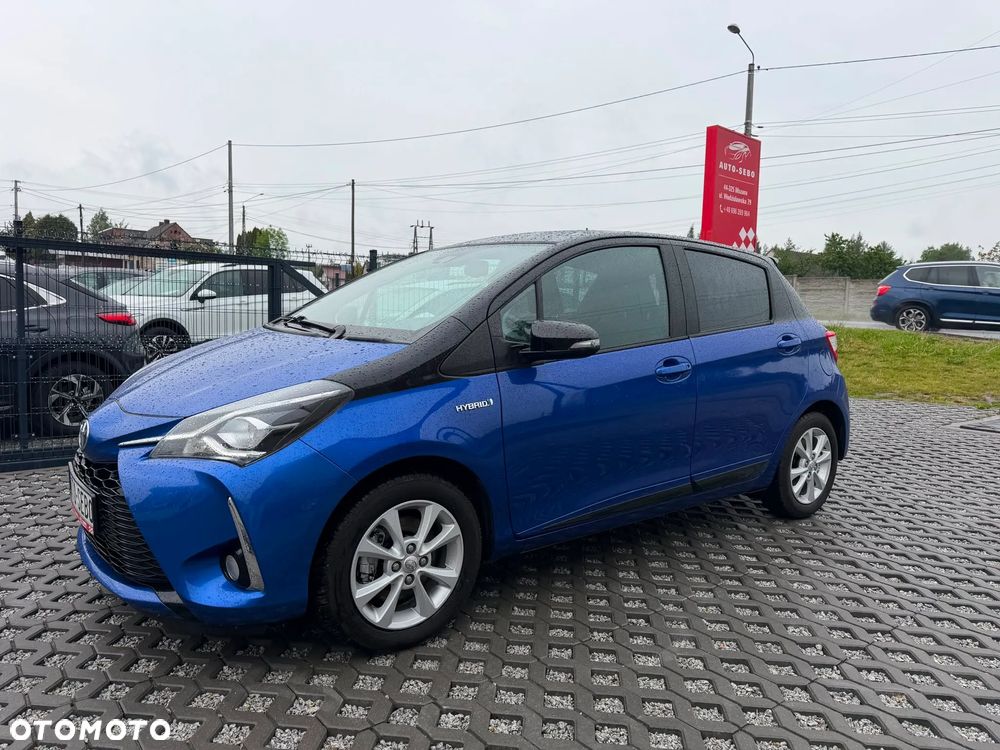 Toyota Yaris 1.5 VVT-i Comfort mit Design Paket - 9