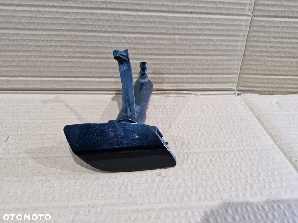 Spryskiwacz prawy xenon Opel Astra H III GTC CABRIO - 1