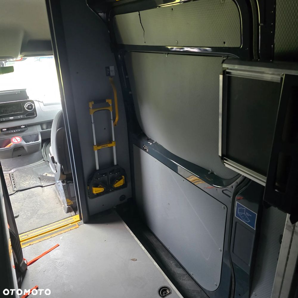 Mercedes-Benz sprinter - 17