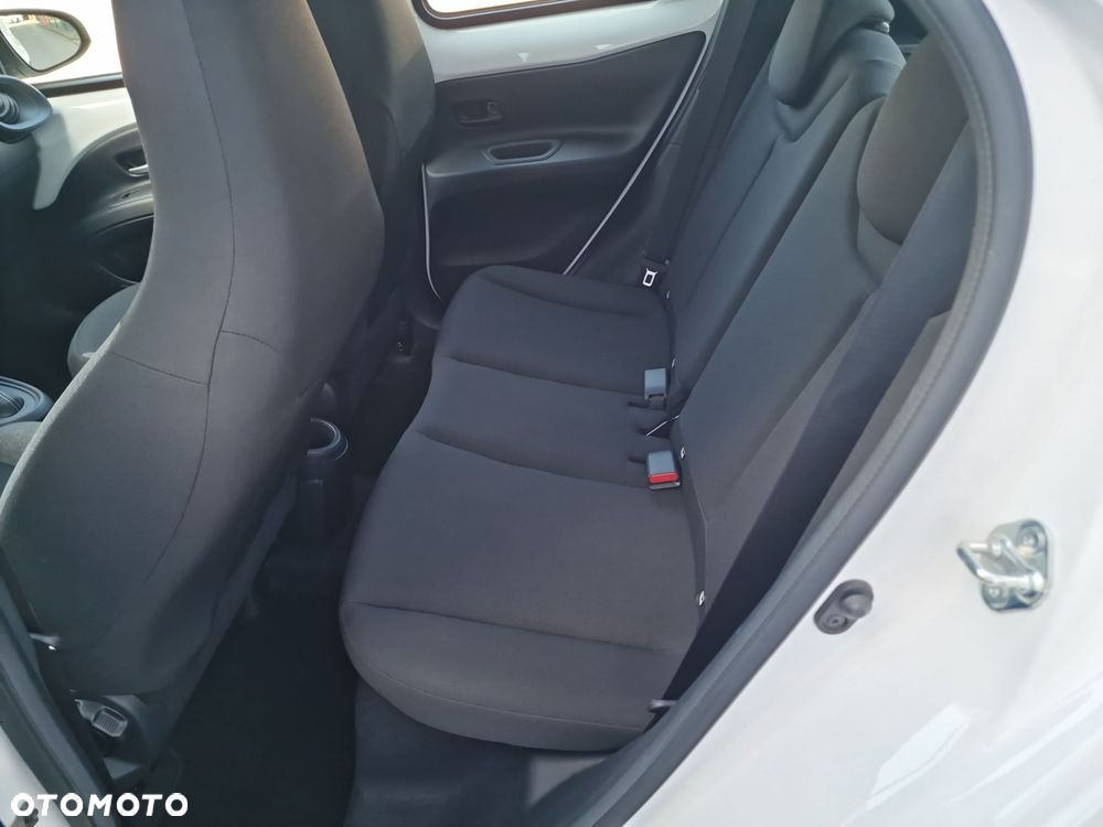 Toyota Aygo X - 13