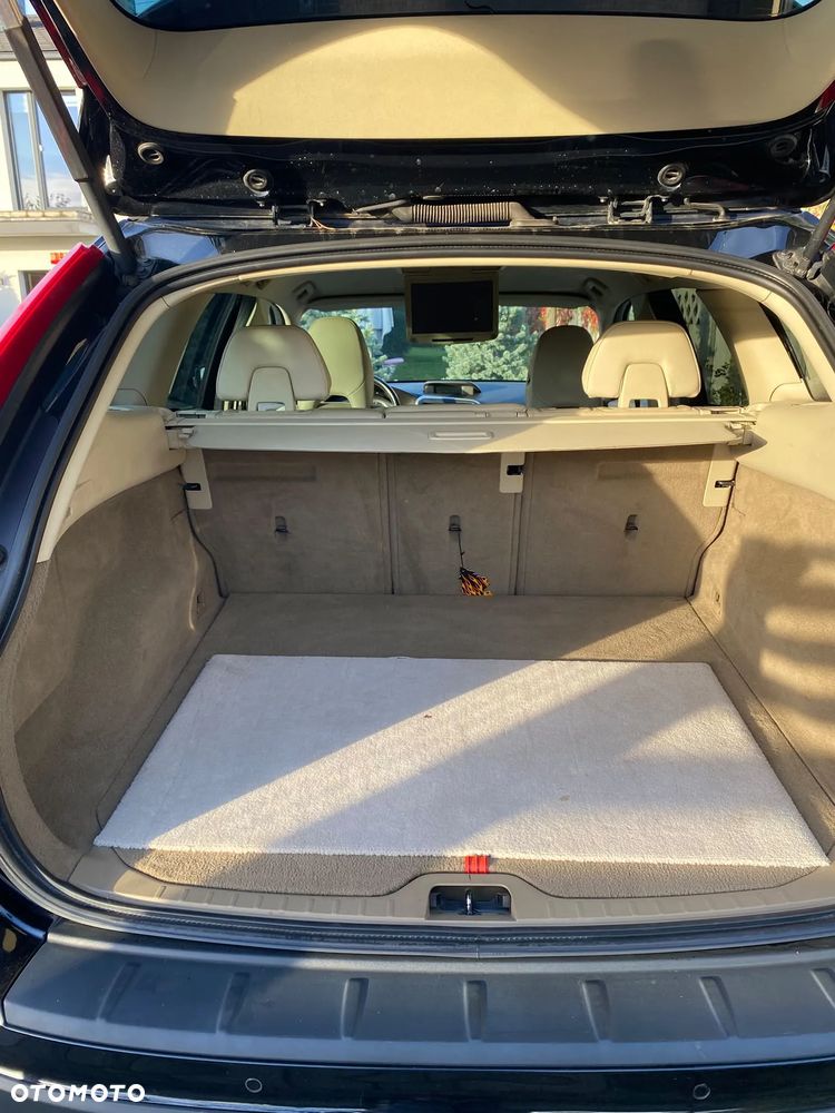 Volvo XC 60 - 19