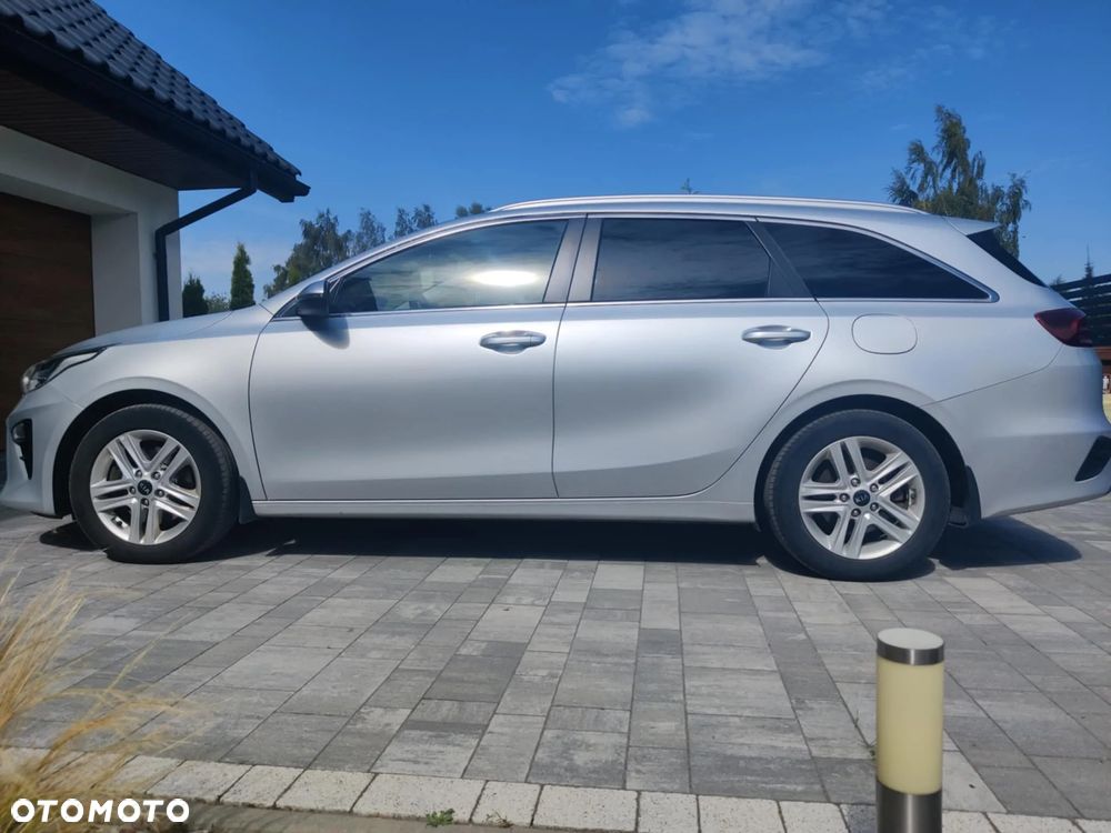 Kia Ceed 1.6 CRDi SCR L DCT - 2