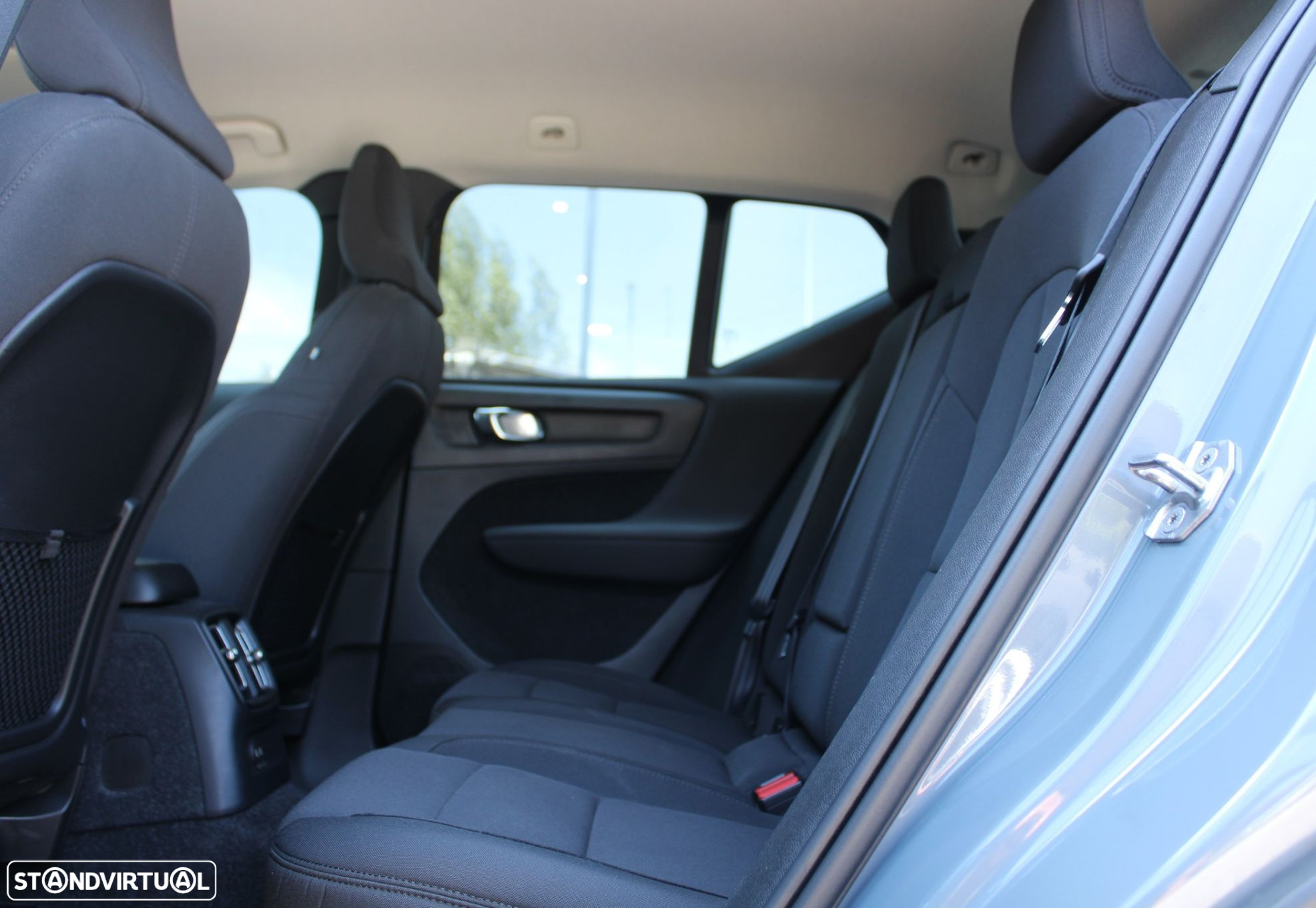 Volvo XC 40 1.5 T5 PHEV Inscription - 12