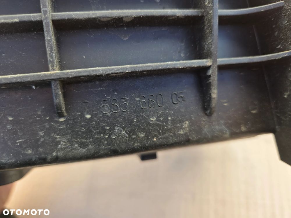 Obudowa Filtra powietrza 1.6 THP Peugeot Citroen   V758368180 - 6