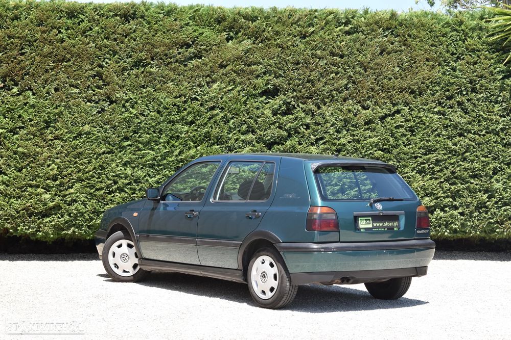 VW Golf 1.6 GT - 3