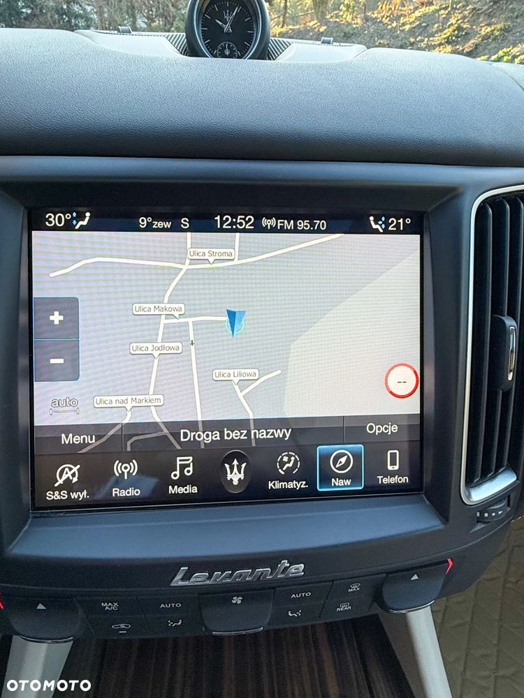 Maserati Levante Q4 GranLusso - 23