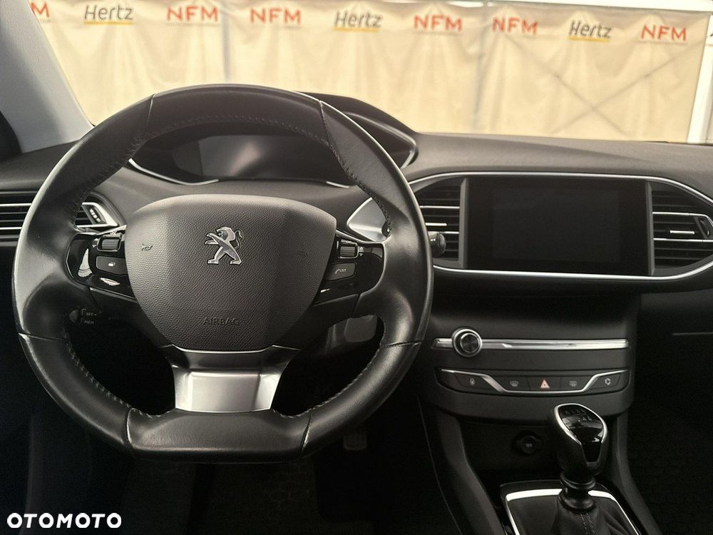 Peugeot 308 - 15