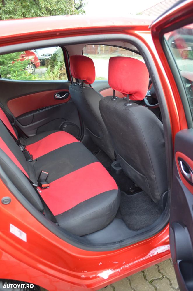 Renault Clio IV 1.2 Energy TCe EDC Intens - 11