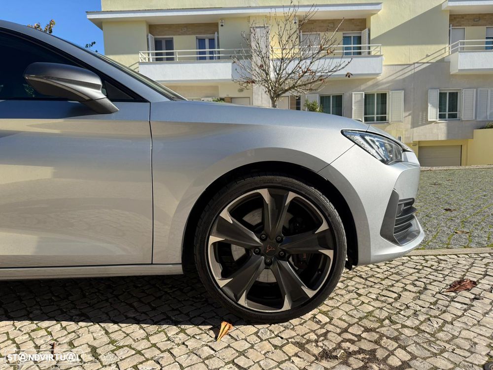 Cupra Leon 1.4 e-Hybrid VZ DSG - 12