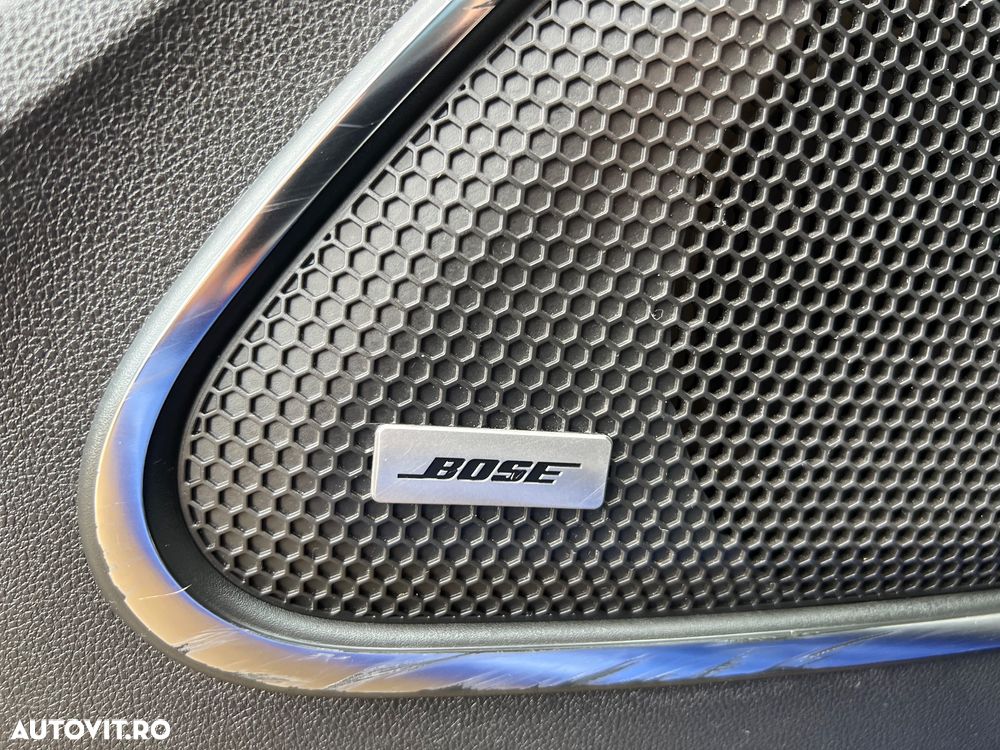 Renault Kadjar TCe EDC GPF Black Edition - 12