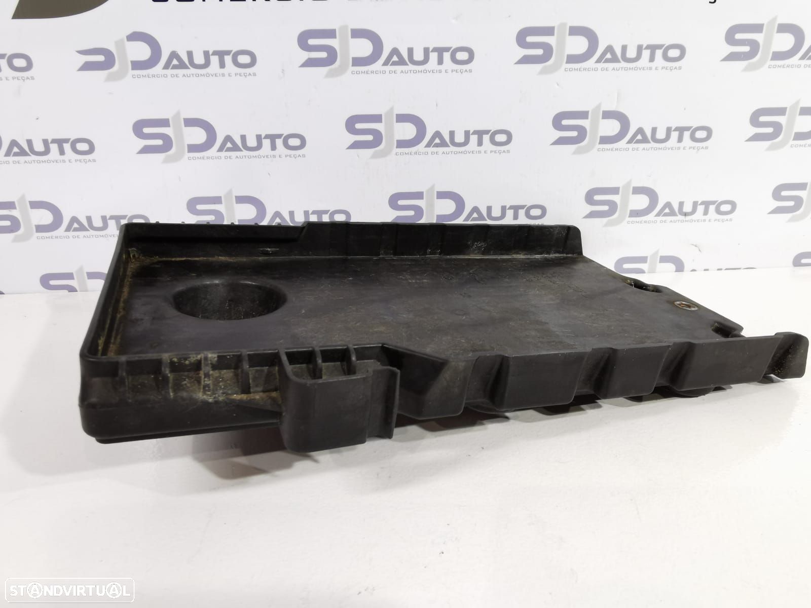 Base / Suporte Bateria - Volvo V40 - 1
