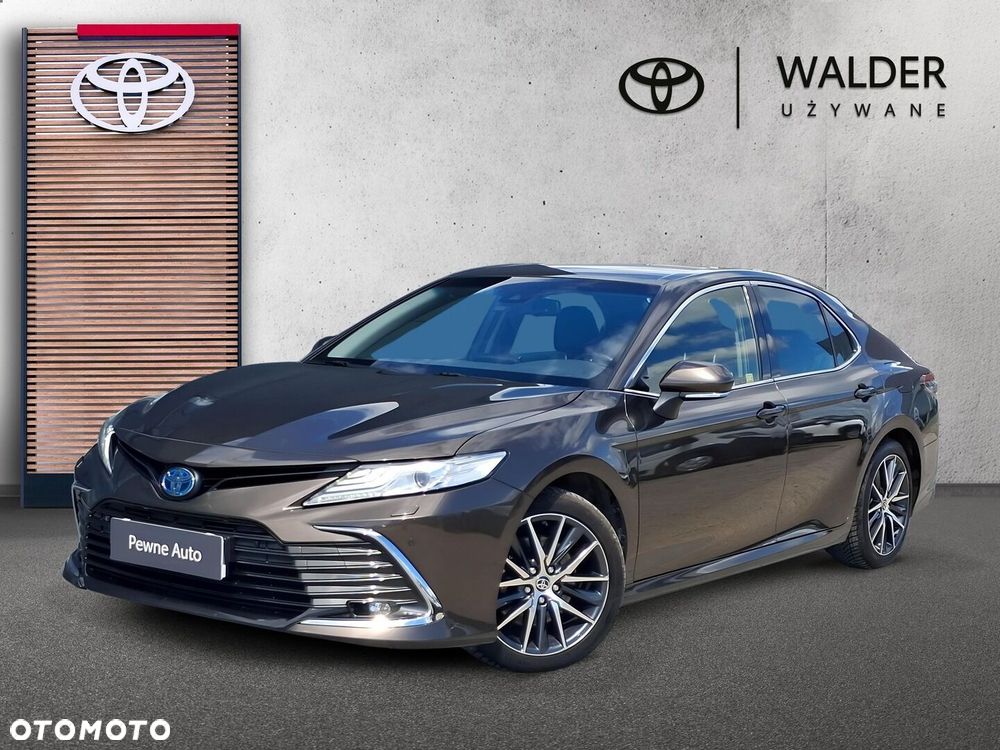Toyota Camry 2.5 Hybrid Executive CVT - 1