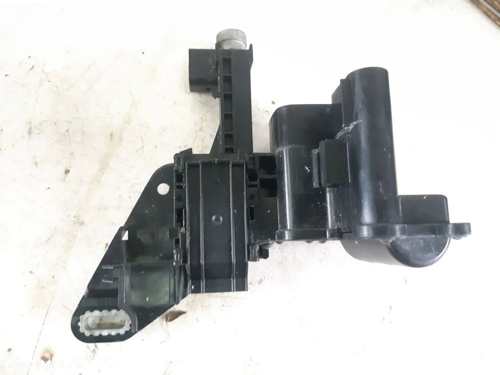 BEZPIECZNIK AKUMULATORA 929614901 BMW F20 F30 - 2