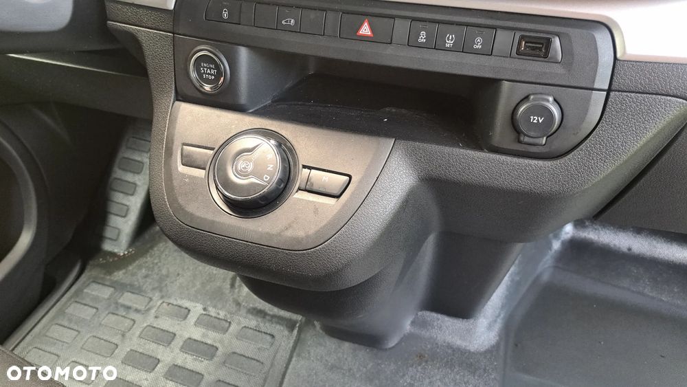 Peugeot Expert - 9