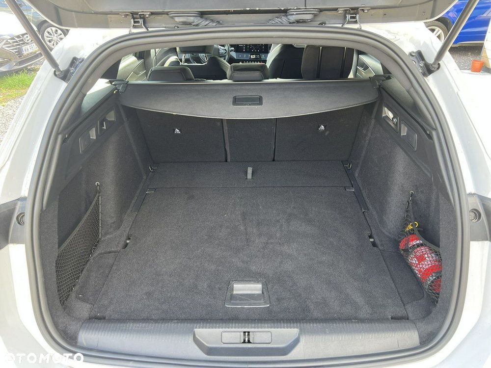 Peugeot 308 1.2 PureTech GT S&S EAT8 - 39
