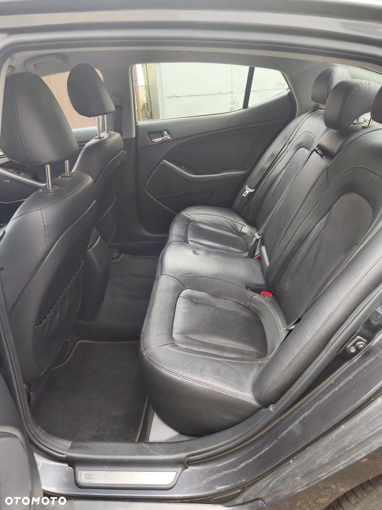 Kia Optima - 9