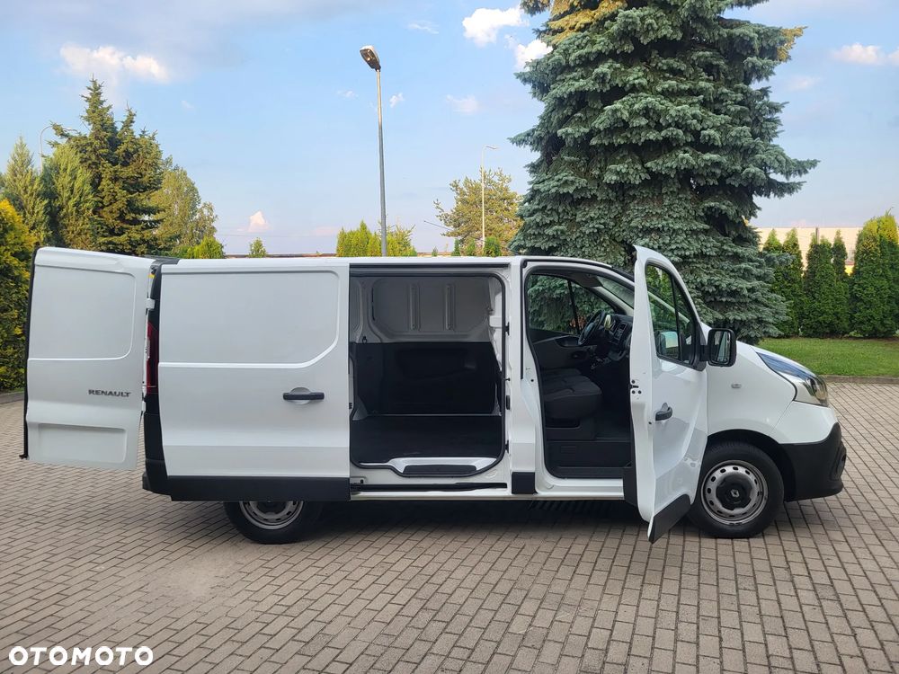 Renault Trafic - 14