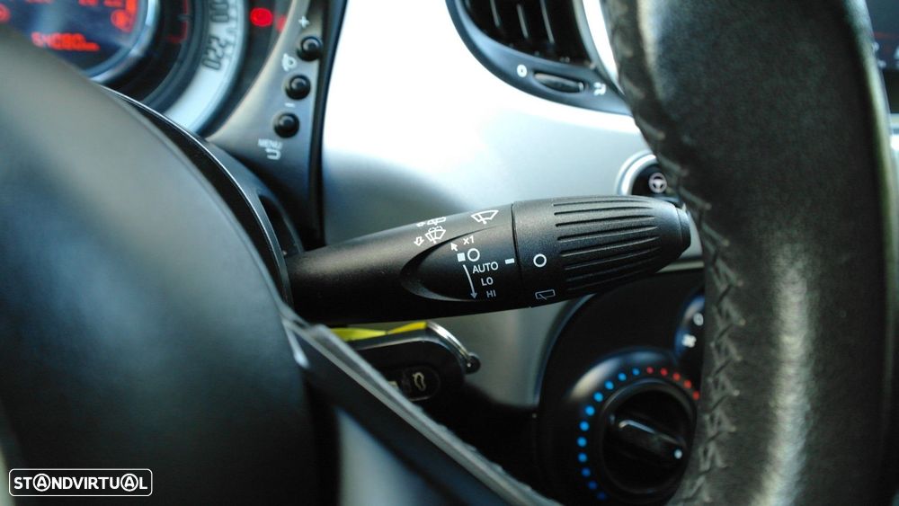 Fiat 500 1.0 Hybrid Sport - 29