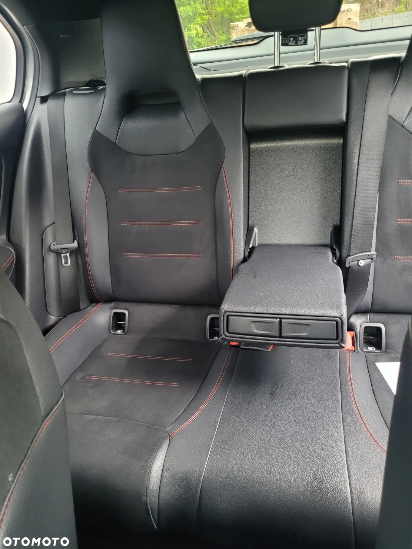 Mercedes-Benz Klasa A 200 AMG Line 7G-DCT - 18