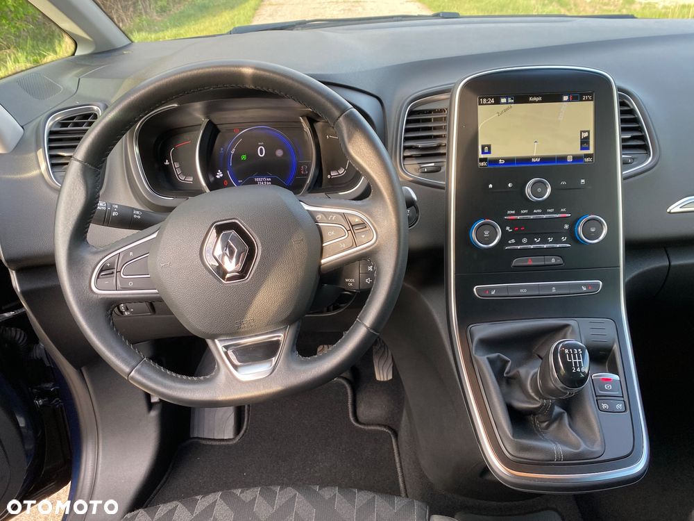 Renault Scenic TCe 140 GPF LIMITED - 19