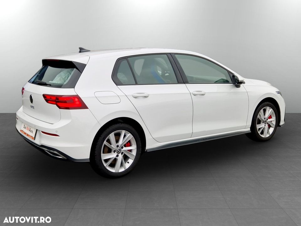 Volkswagen Golf Standard - 7