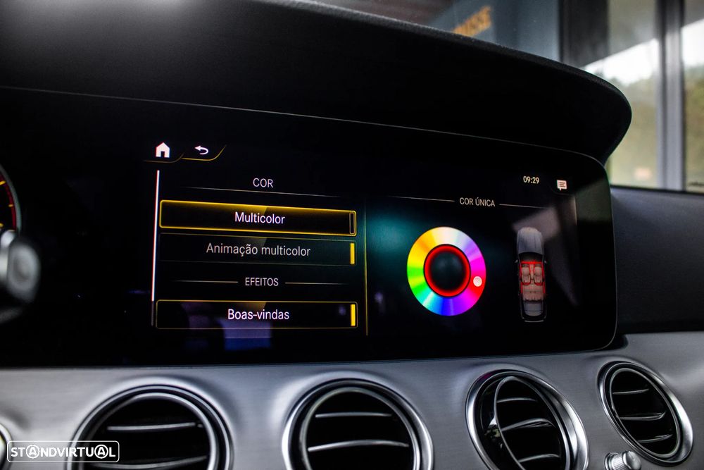 Mercedes-Benz E 300 de Avantgarde 4Matic - 45