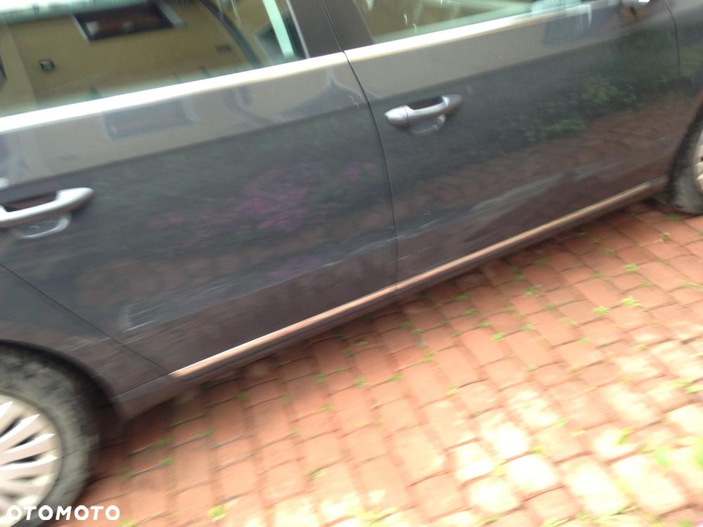 Volkswagen Passat 2.0 Blue TDI SCR Comfortline - 25