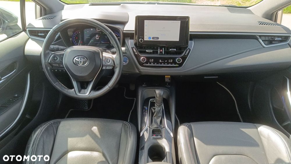 Toyota Corolla - 3