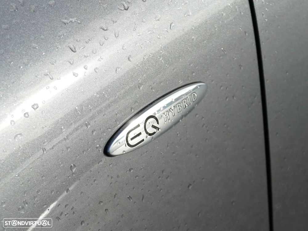 Mercedes-Benz GLA 250 e AMG Line - 8