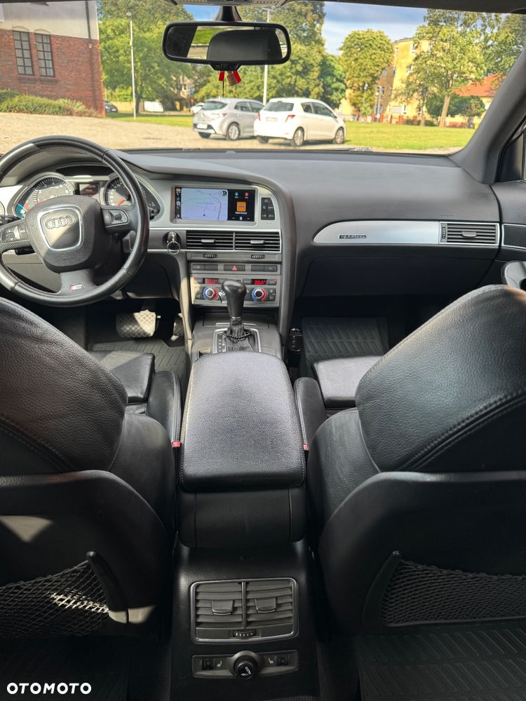 Audi A6 Avant - 14