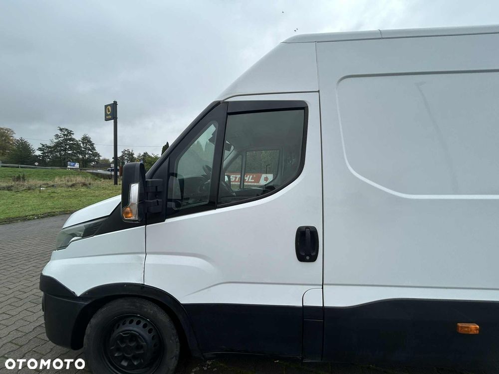 Iveco 35S16 - 10