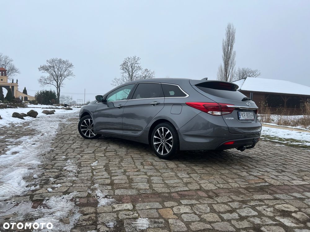 Hyundai i40 Kombi blue 1.7 CRDi DCT Premium - 6