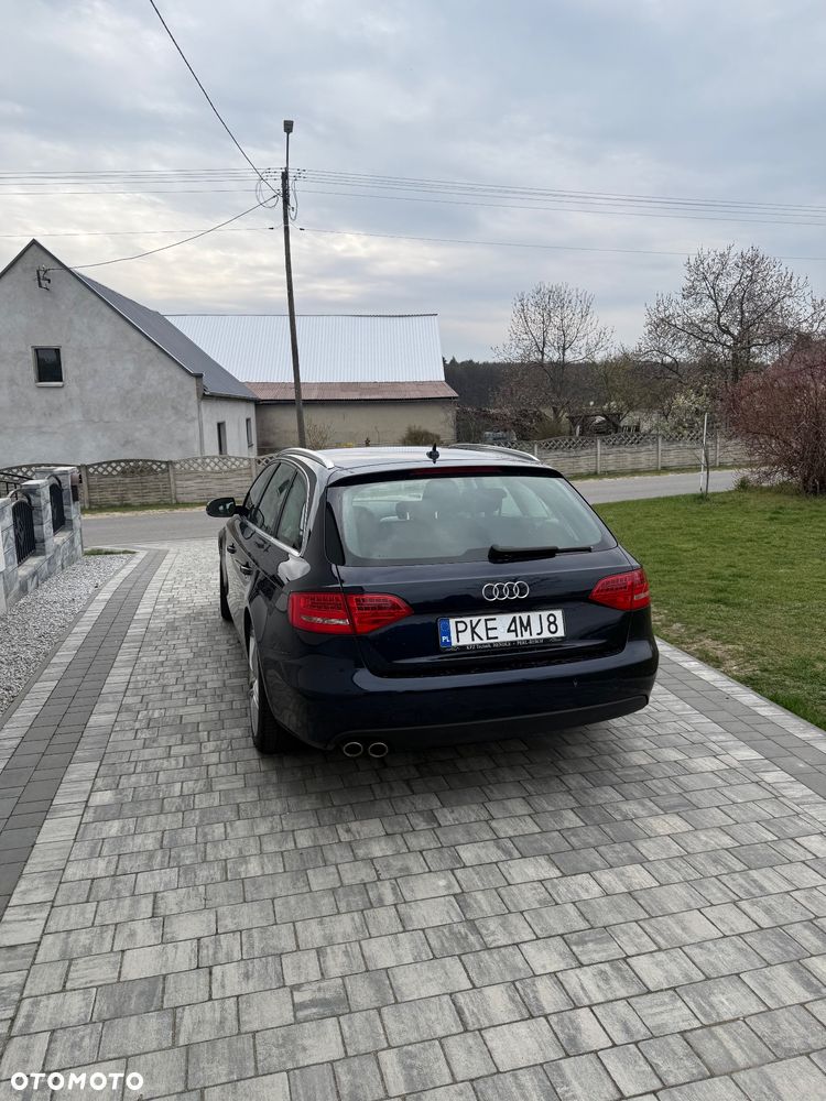 Audi A4 Avant 2.0 TDI DPF Ambition - 11