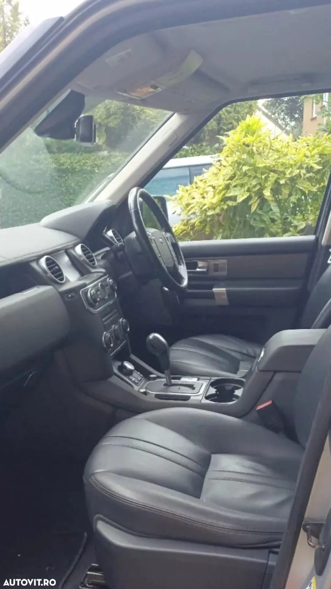 Land Rover Discovery - 16