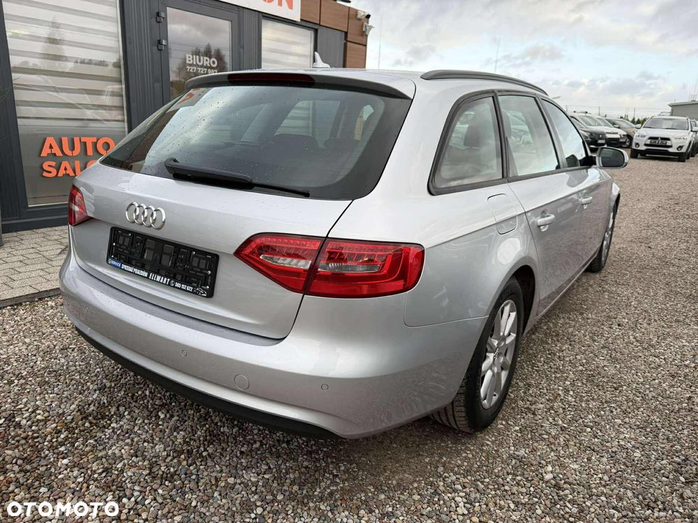 Audi A4 Avant 2.0 TDI DPF Ambiente - 4