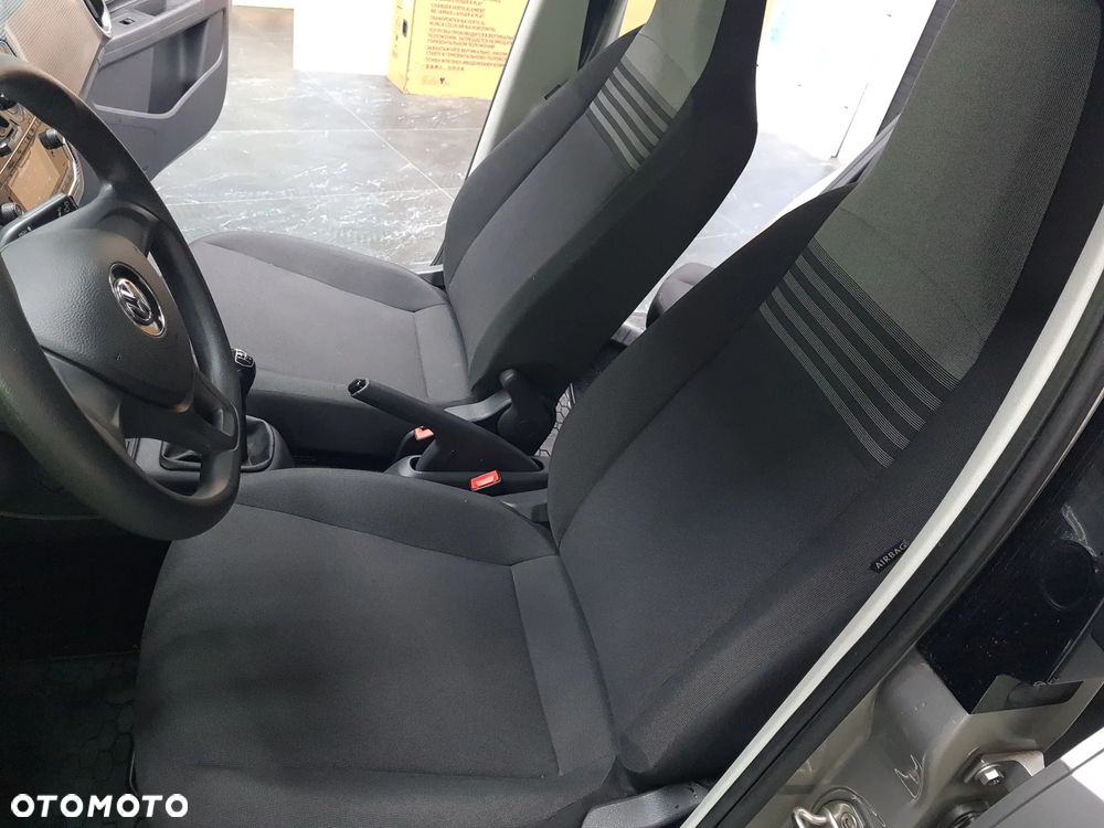 Volkswagen up! 1.0 move - 9