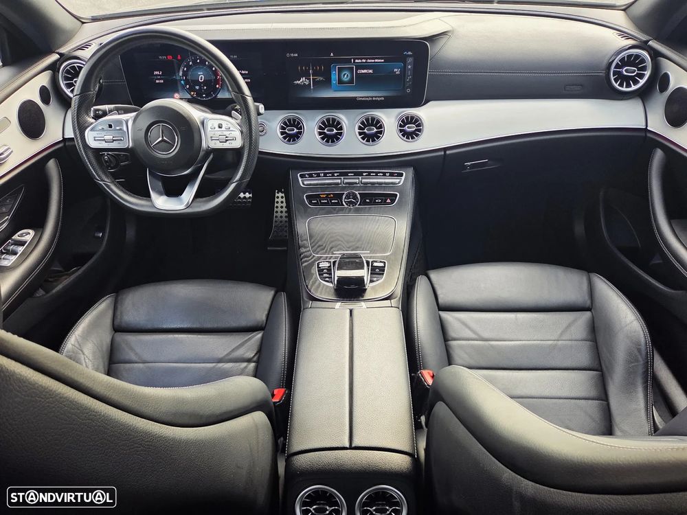 Mercedes-Benz E 300 AMG Line - 9