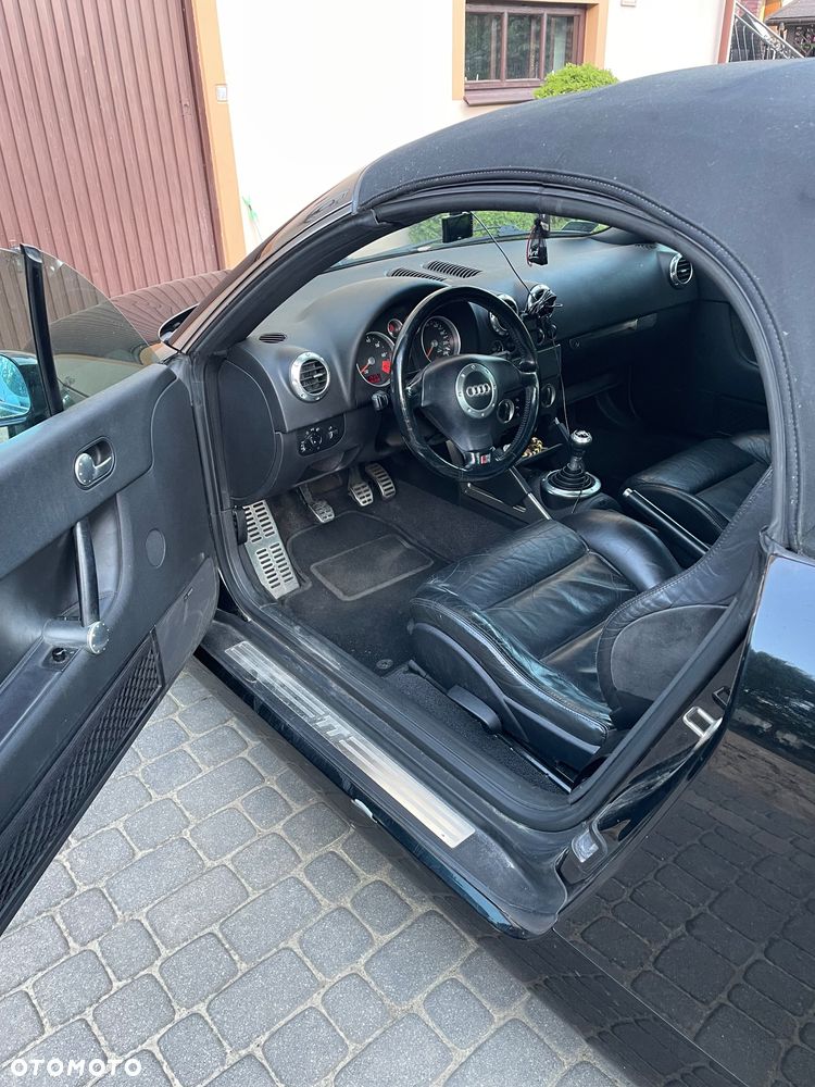 Audi TT Coupé 1.8 T - 12