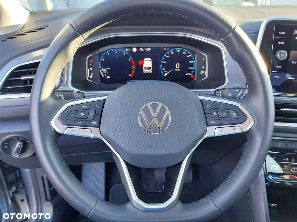 Volkswagen T-Roc - 15