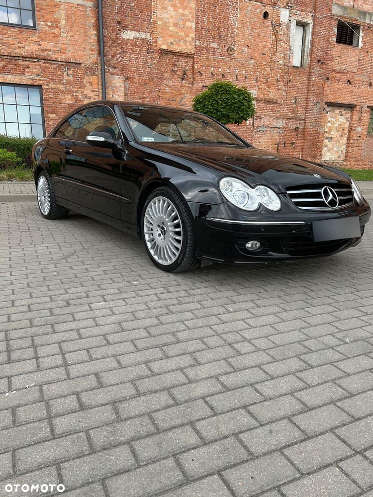 Mercedes-Benz CLK - 9