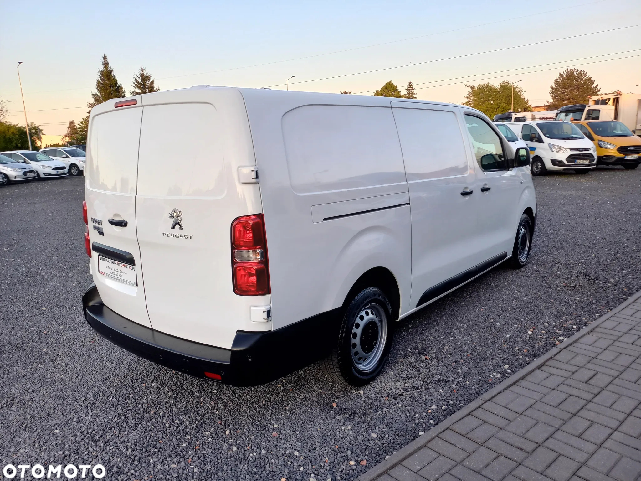 Peugeot Expert - 9