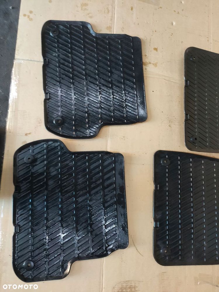 komplet dywaników gumowych audi a4 8e1061501 orginał czarne - 6