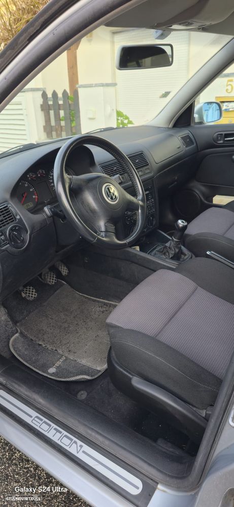 VW Golf 1.6i 25 Anos - 10