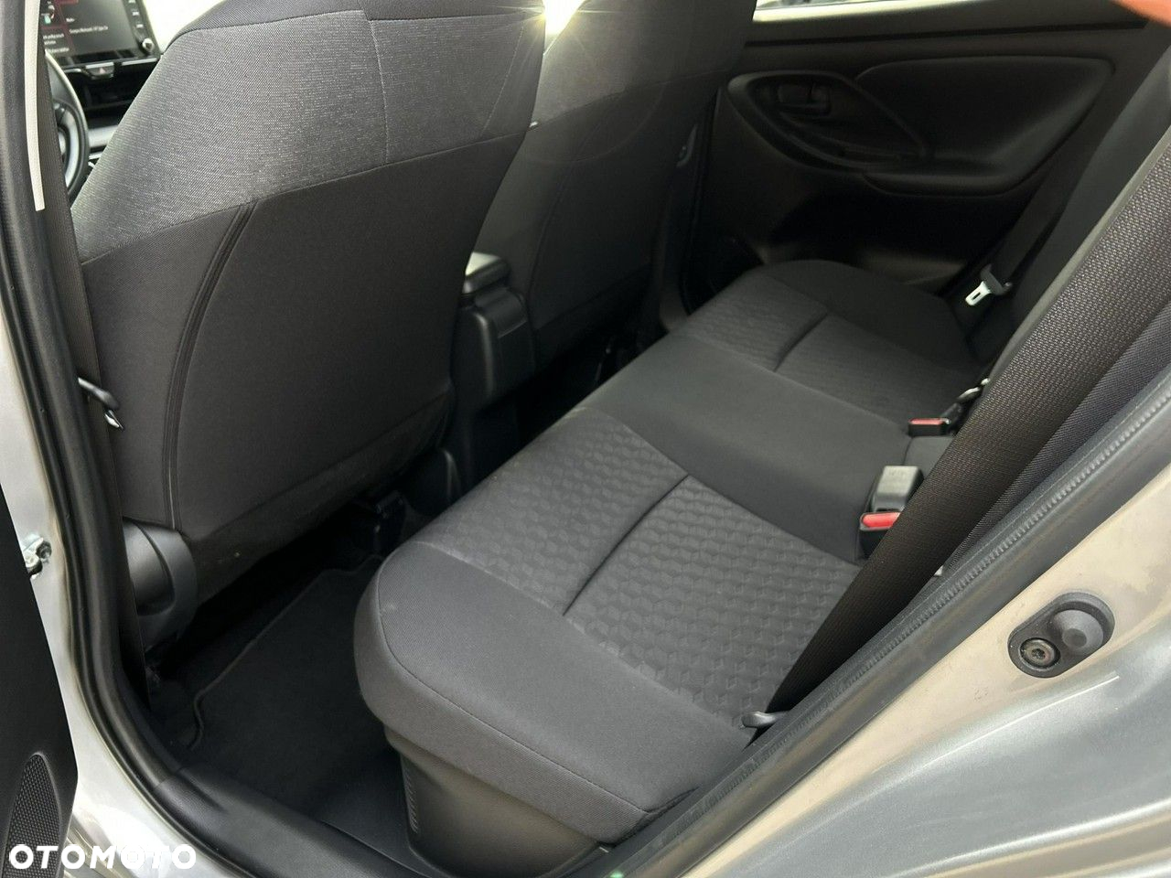 Toyota Yaris - 25