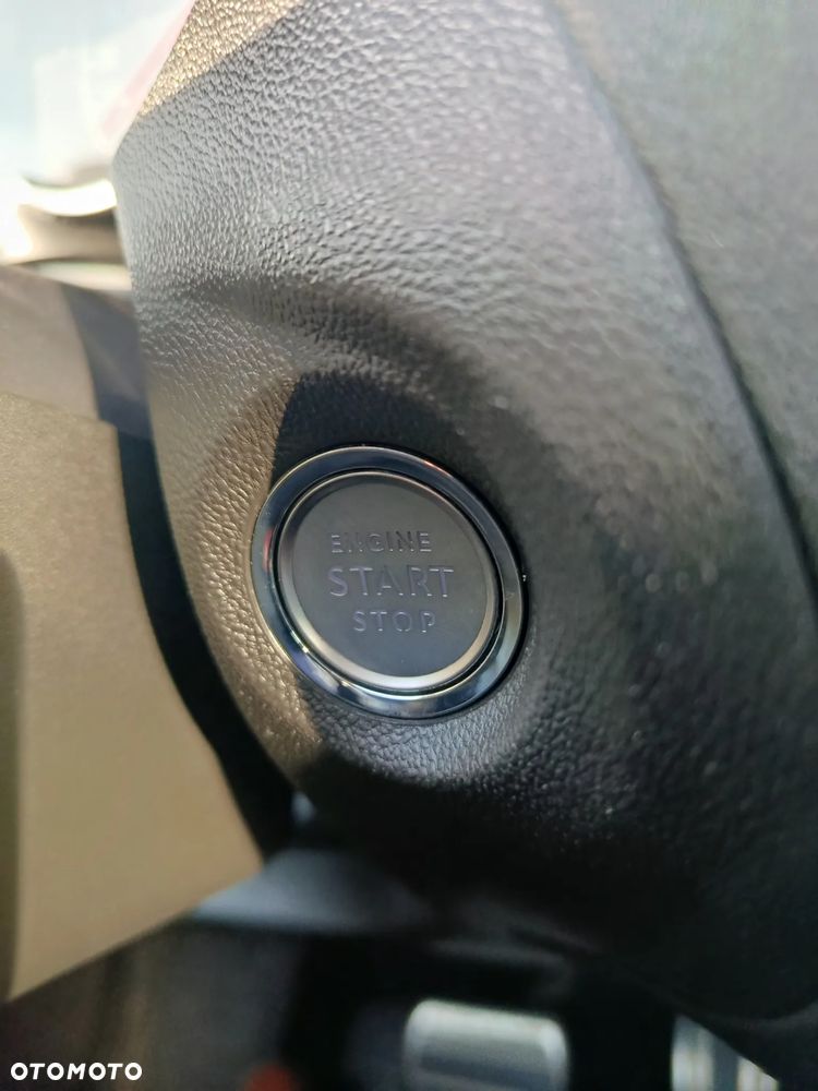 Opel Grandland X - 11