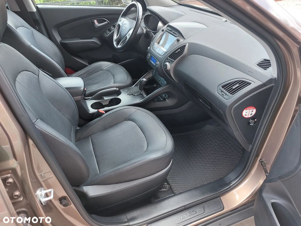 Hyundai ix35 2.0 CRDi Premium 4WD - 6