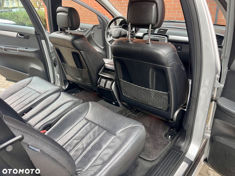 Mercedes-Benz Klasa R 320 CDI 4-Matic - 13