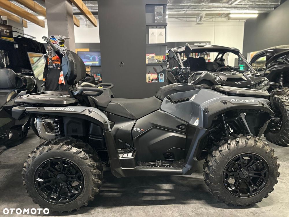 Can-Am Outlander Max - 3